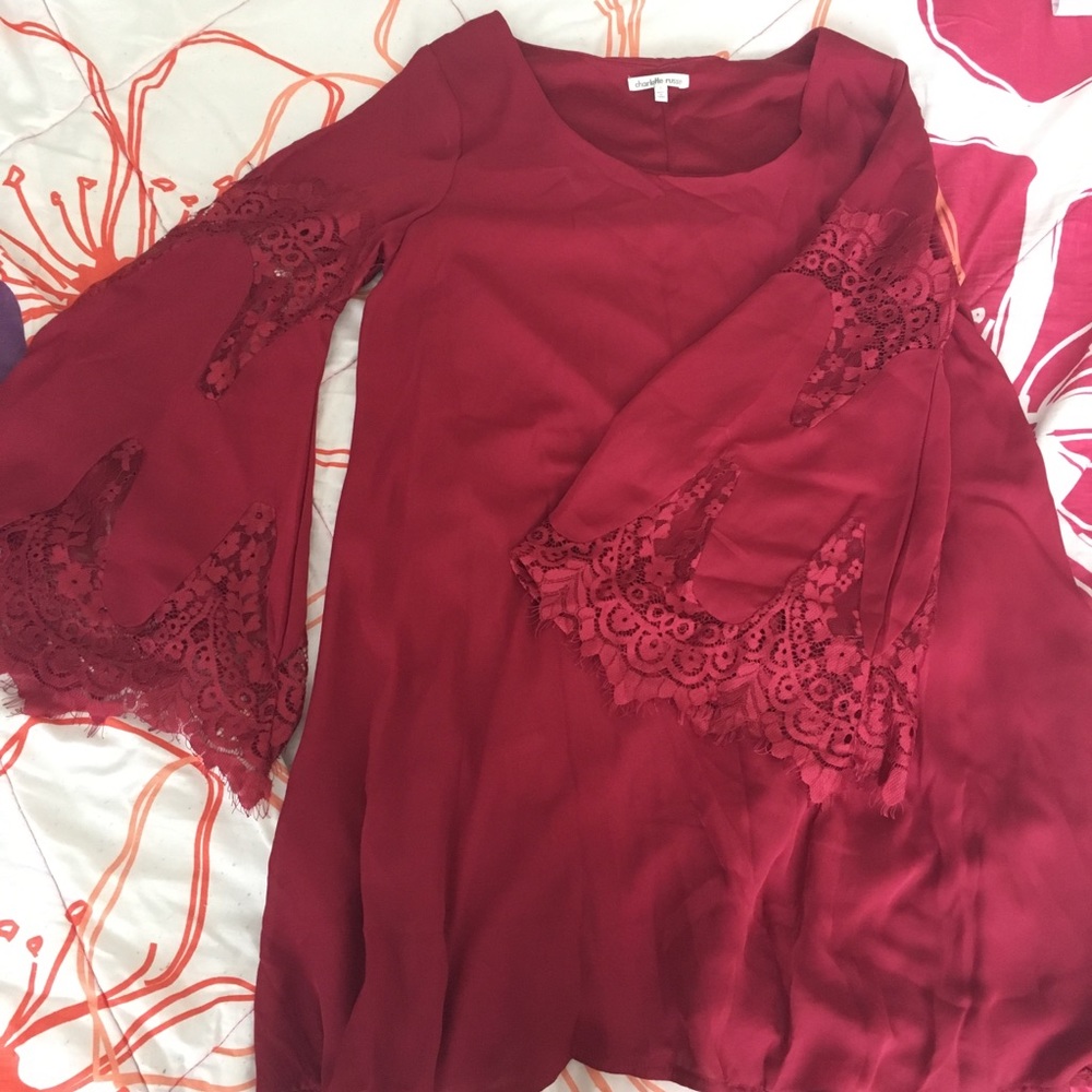 Lace bell sleeve dress